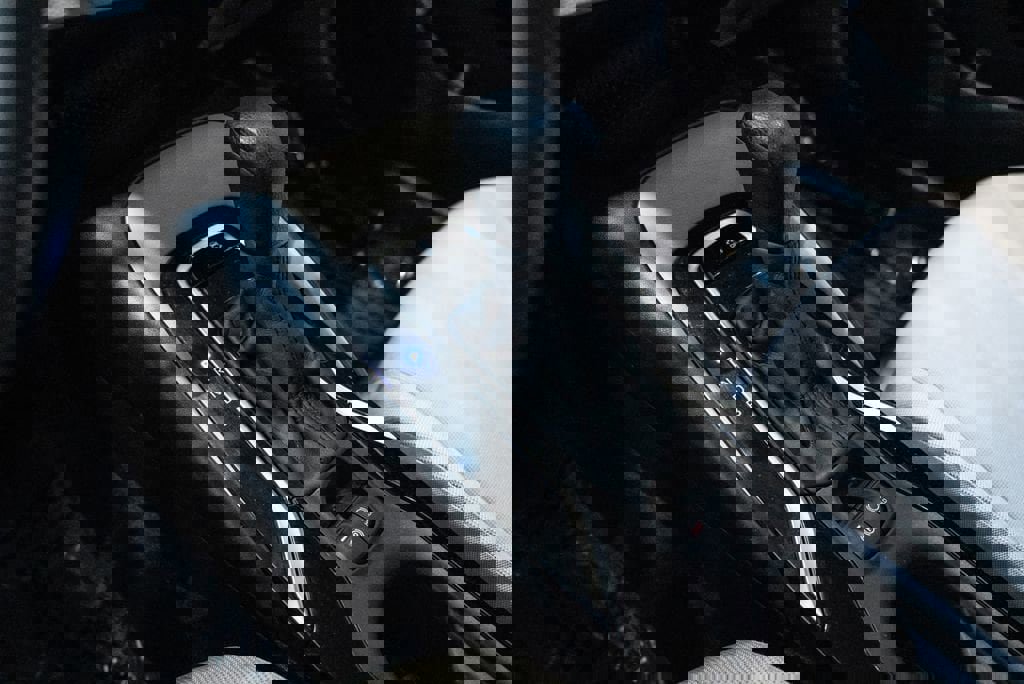 Used 2021 Toyota Corolla LE image 26