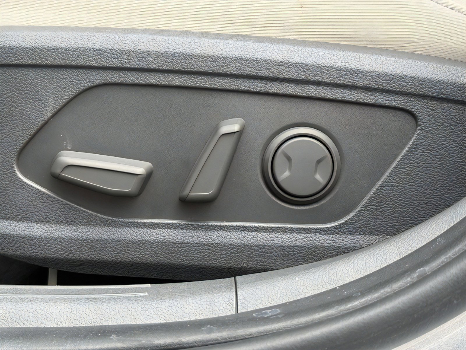 Used 2024 Hyundai Sonata SEL w/ Convenience Package FWD image 15