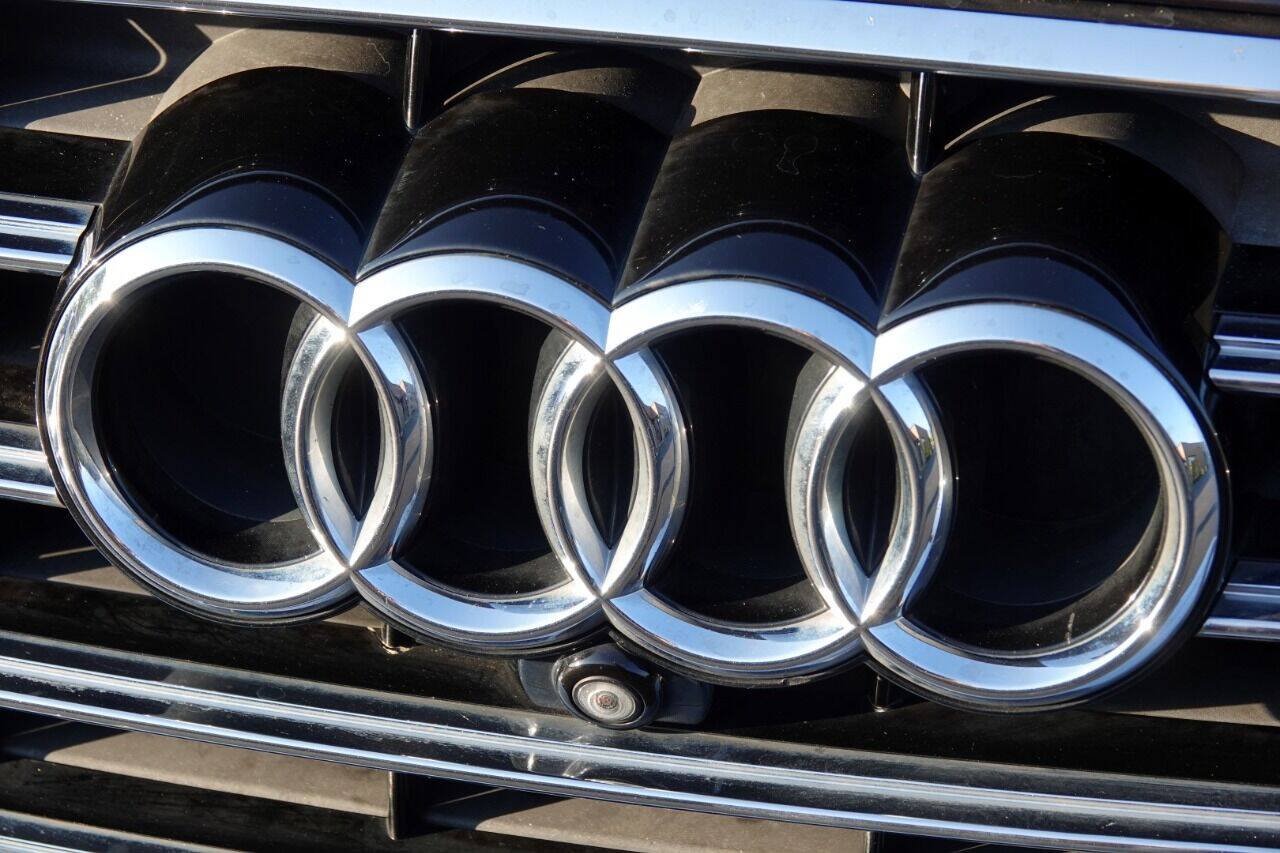 Used 2015 Audi A8 3.0T w/ Premium Package AWD/4WD image 28
