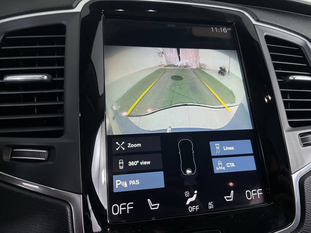 Used 2020 Volvo XC90 T6 Momentum AWD/4WD image 16