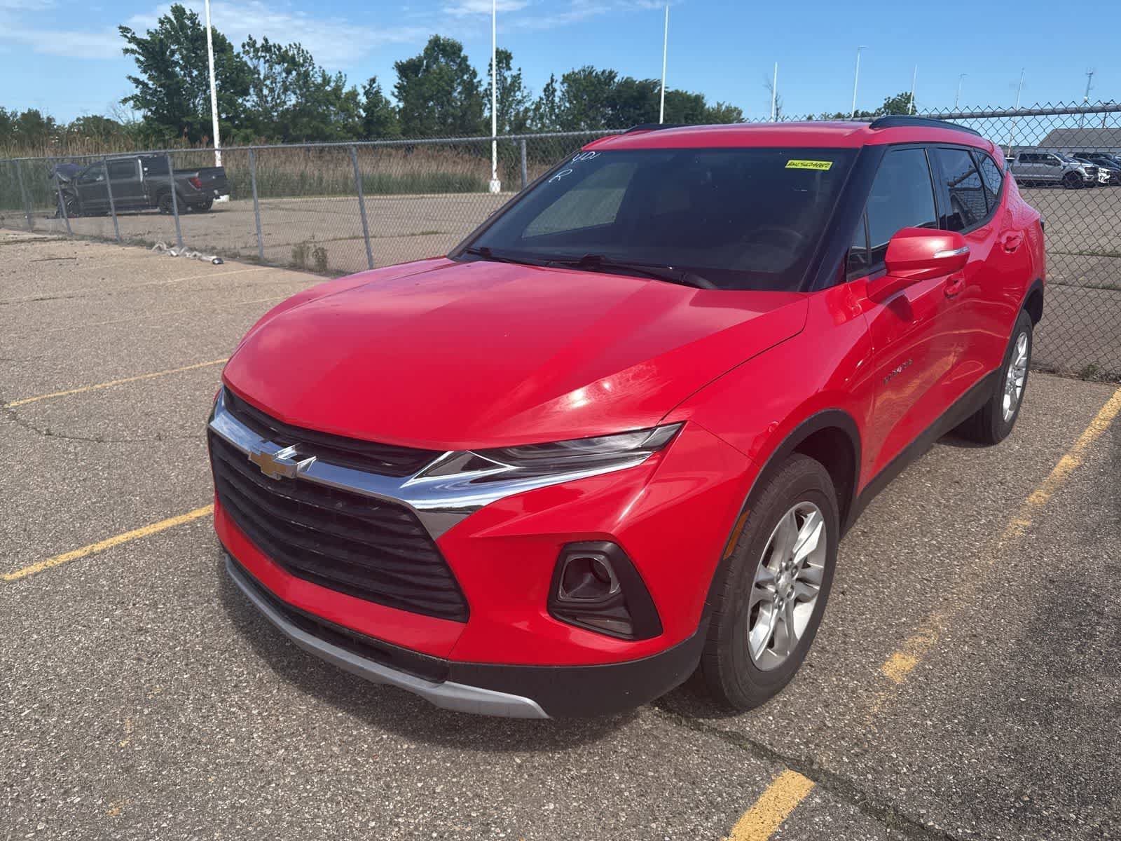 Used 2020 Chevrolet Blazer LT FWD image 2