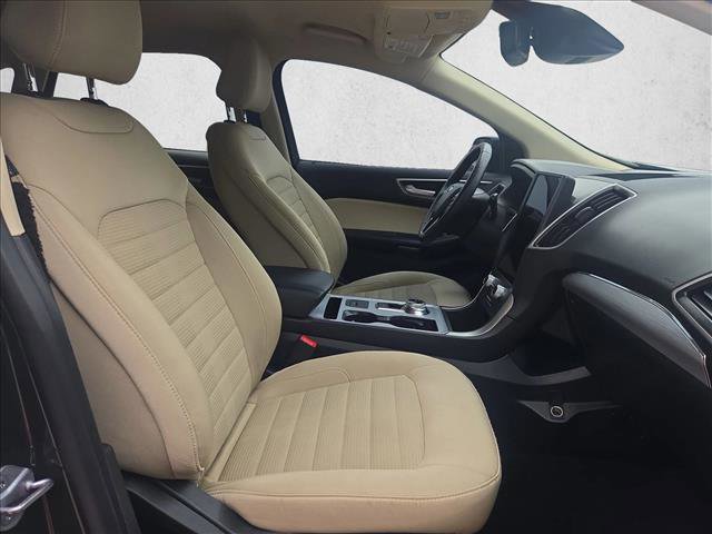 Used 2022 Ford Edge SEL w/ Convenience Package image 17