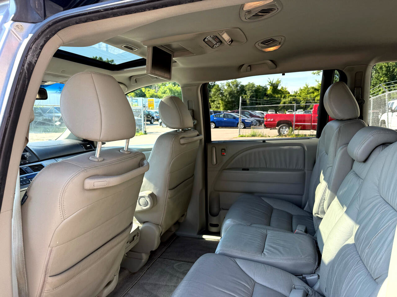 Used 2008 Honda Odyssey EX-L image 16
