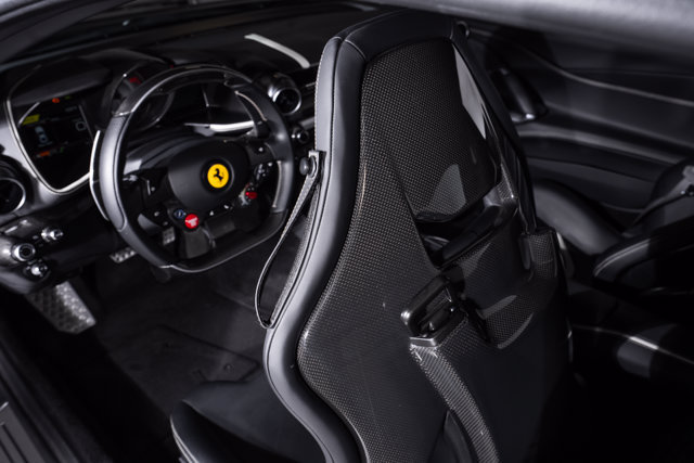 Used 2019 Ferrari 812 Superfast RWD image 26