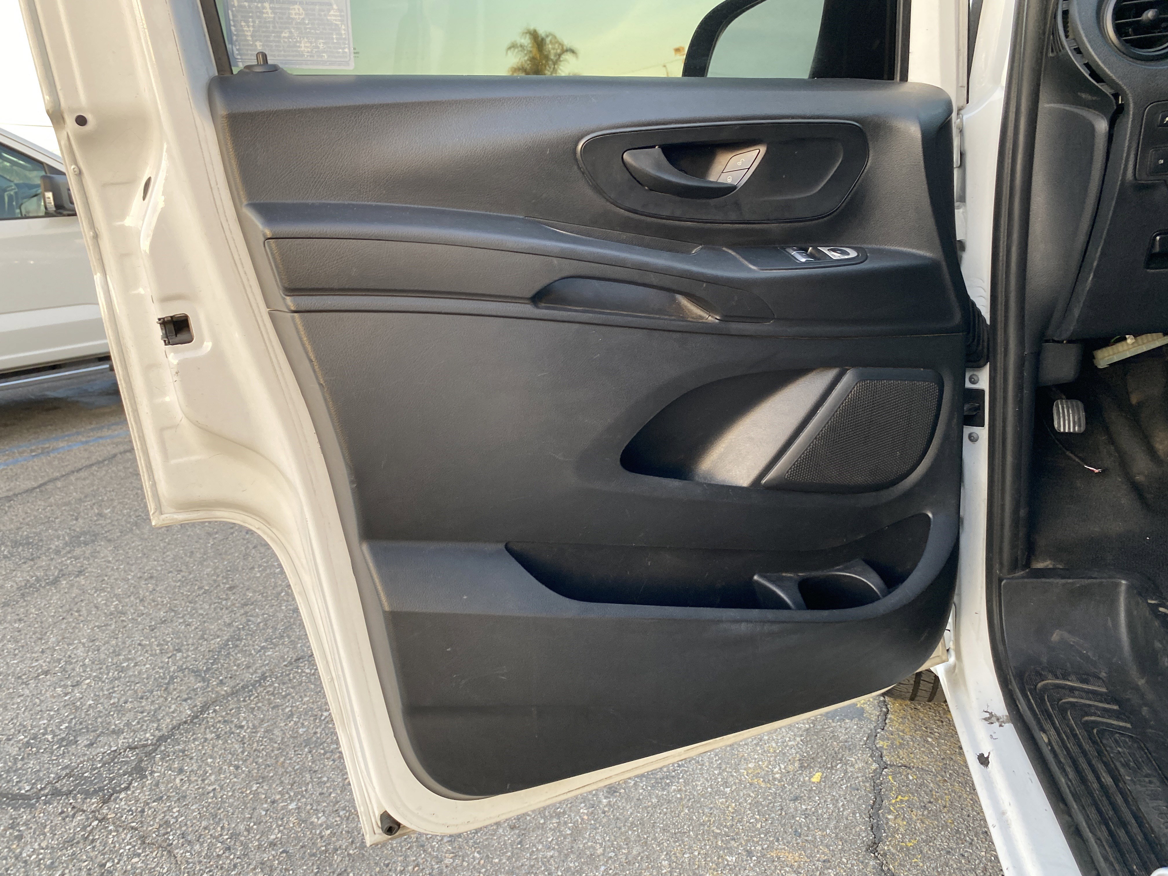 Used 2018 Mercedes-Benz Metris w/ Premium Safety Package image 14