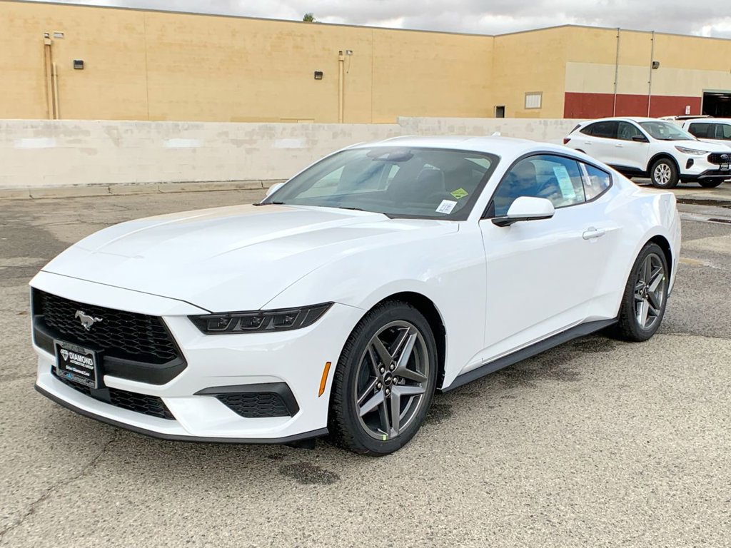New 2025 Ford Mustang Coupe RWD image 4