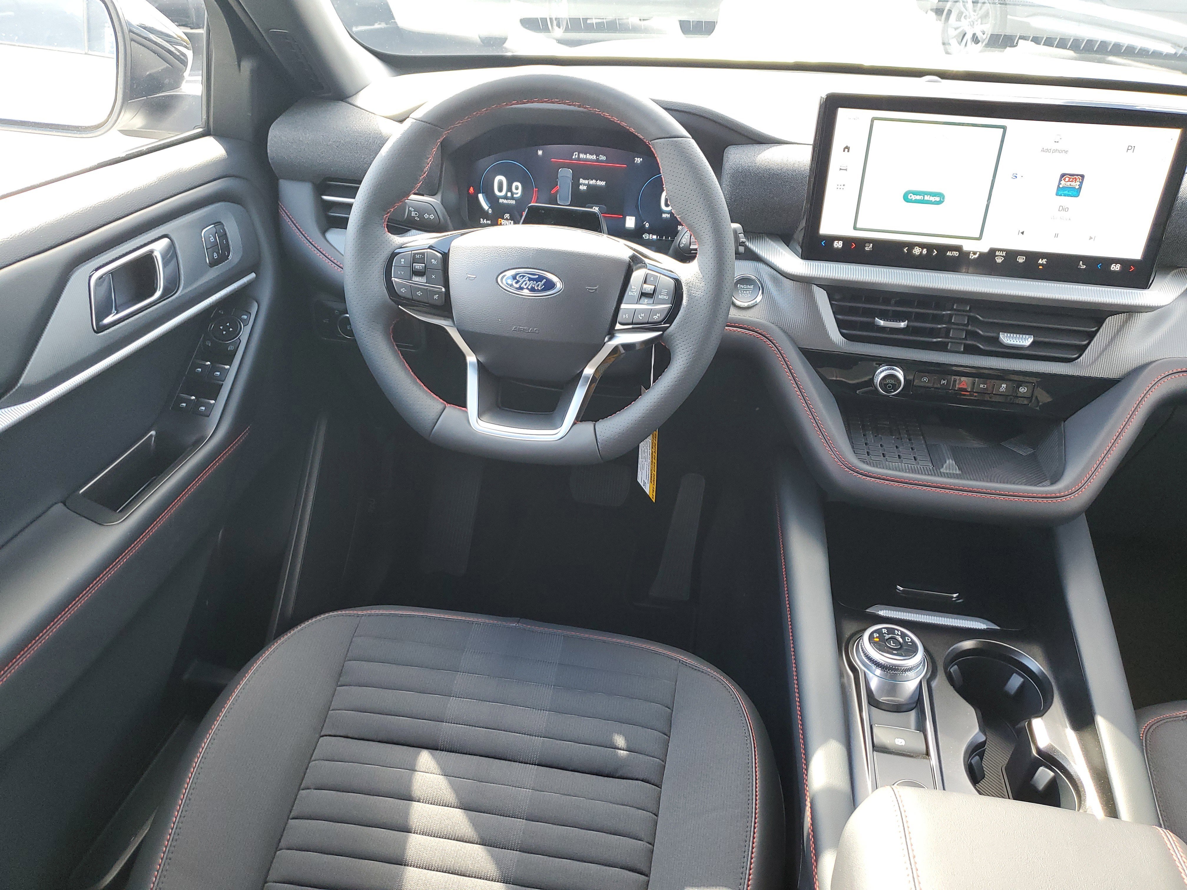 New 2025 Ford Explorer ST-Line w/ Premium Package image 13