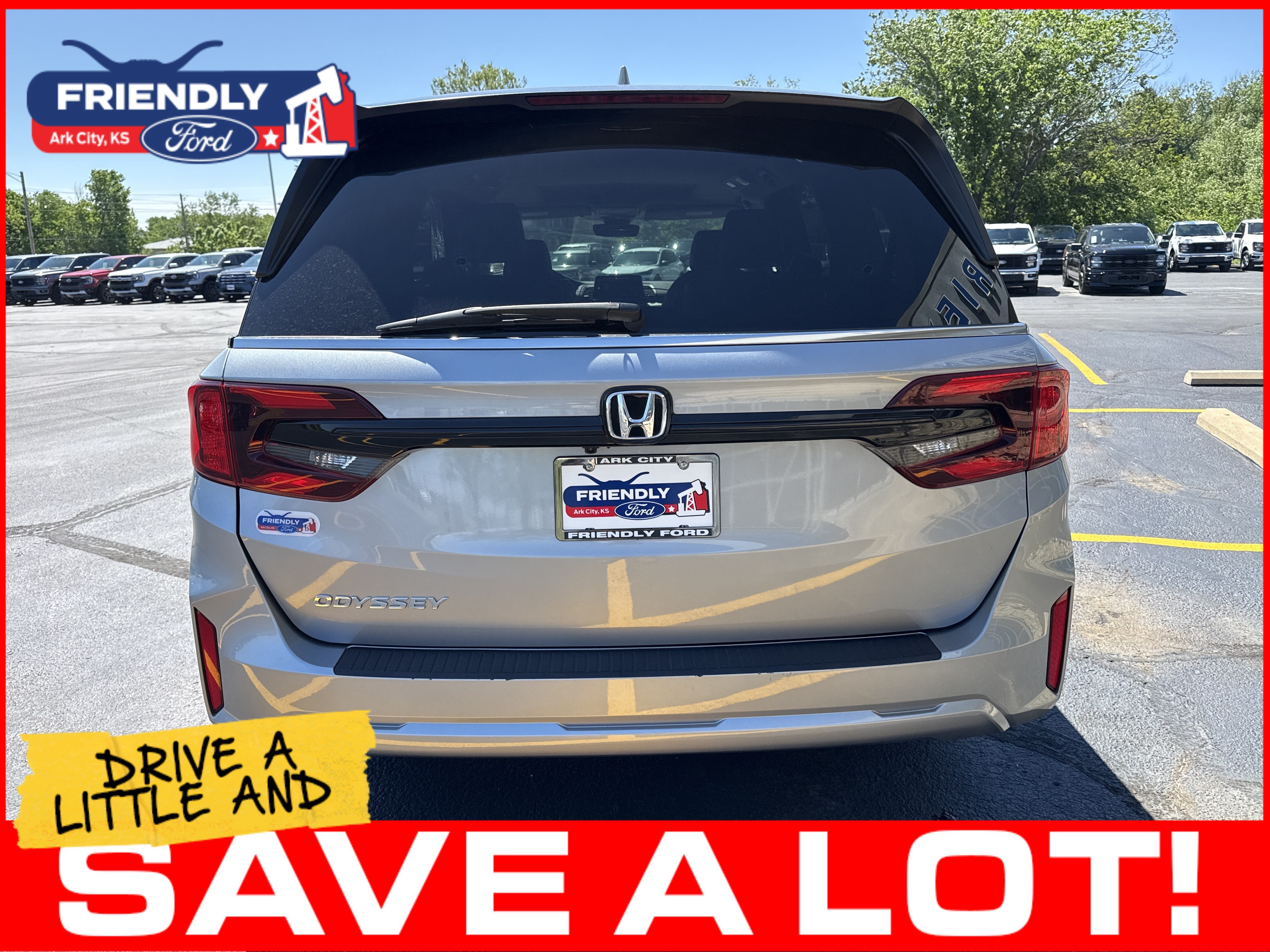 Used 2025 Honda Odyssey EX-L image 6