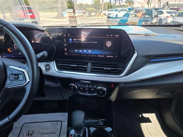 Used 2024 Chevrolet Trax LT w/ Driver Confidence Package FWD image 25