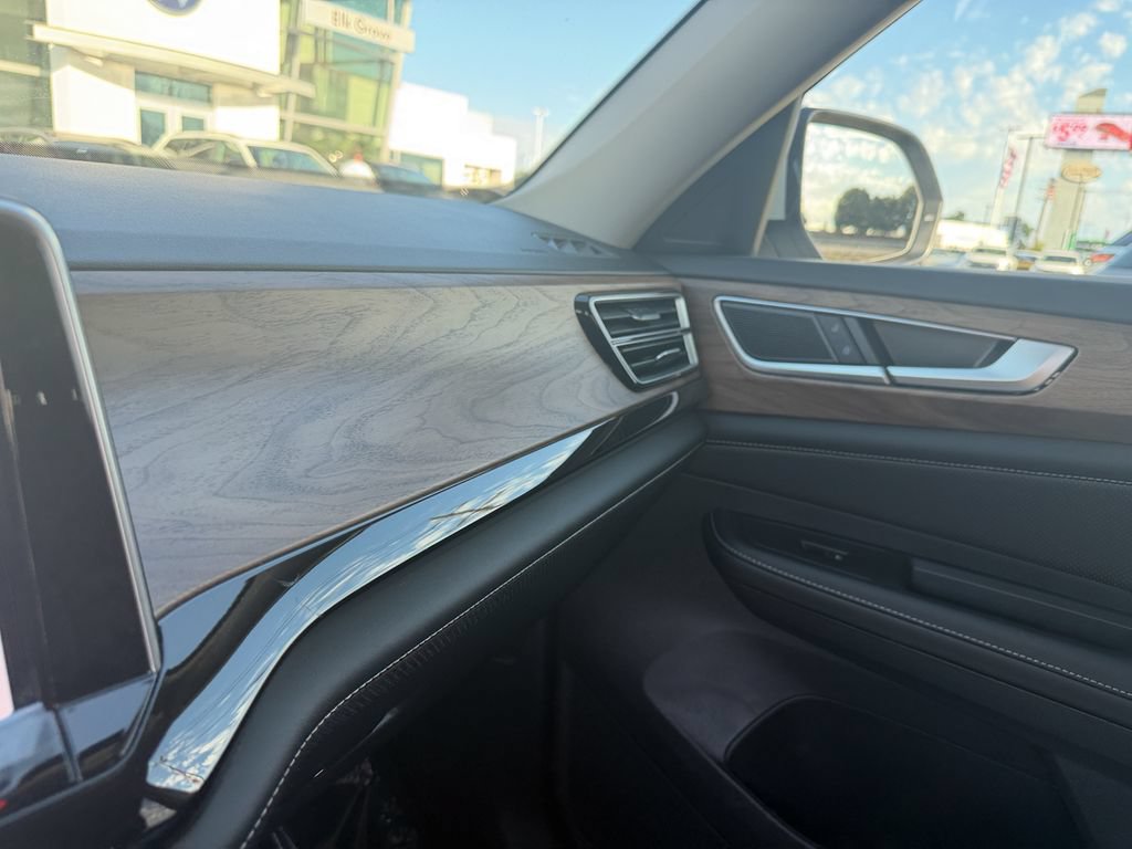 New 2026 Volkswagen Atlas SE FWD image 22