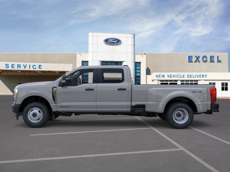 New 2026 Ford F350 XL image 3