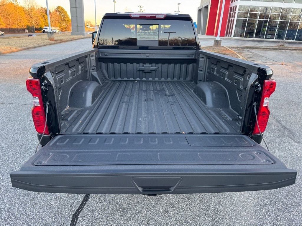 New 2026 Chevrolet Silverado 2500 LT w/ Safety Package AWD/4WD image 7