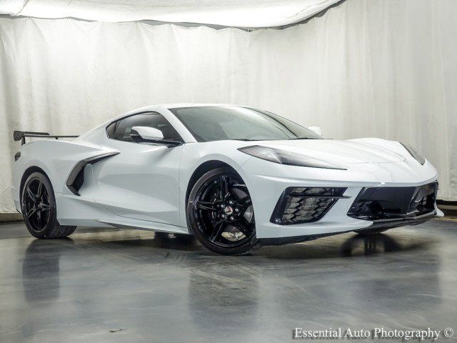 Used 2022 Chevrolet Corvette Stingray Coupe w/ 1LT RWD image 2