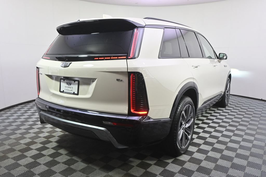 New 2027 Cadillac Vistiq Sport w/ LPO, Floor Liner Package AWD/4WD image 6