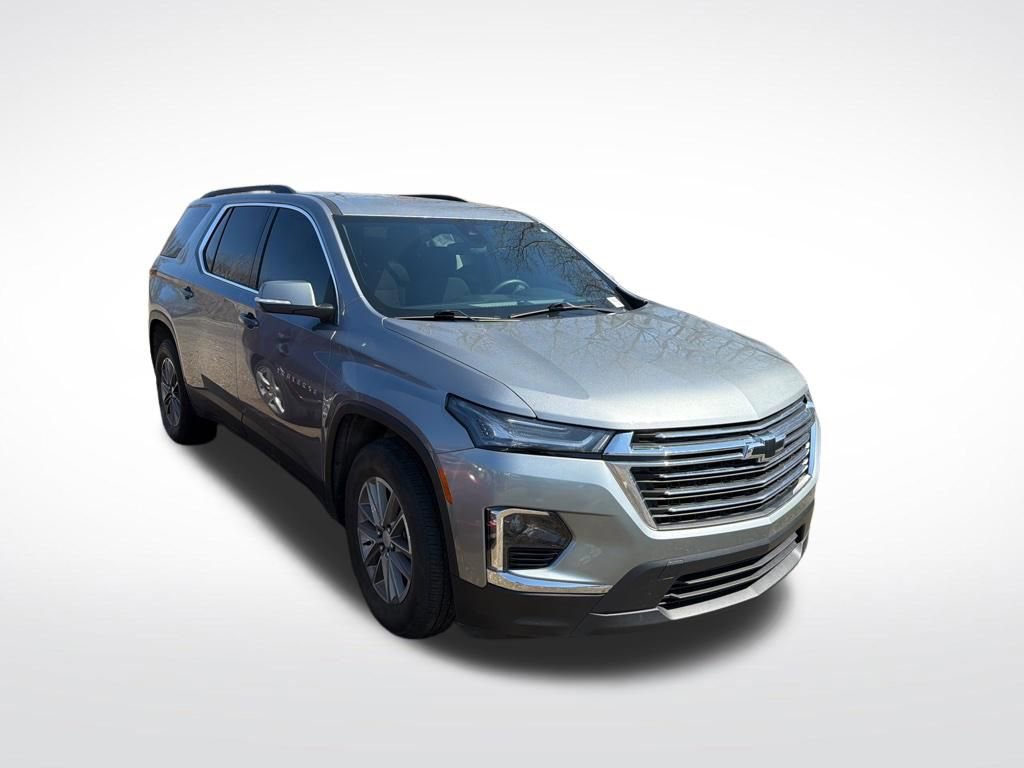 Used 2023 Chevrolet Traverse LT image 6