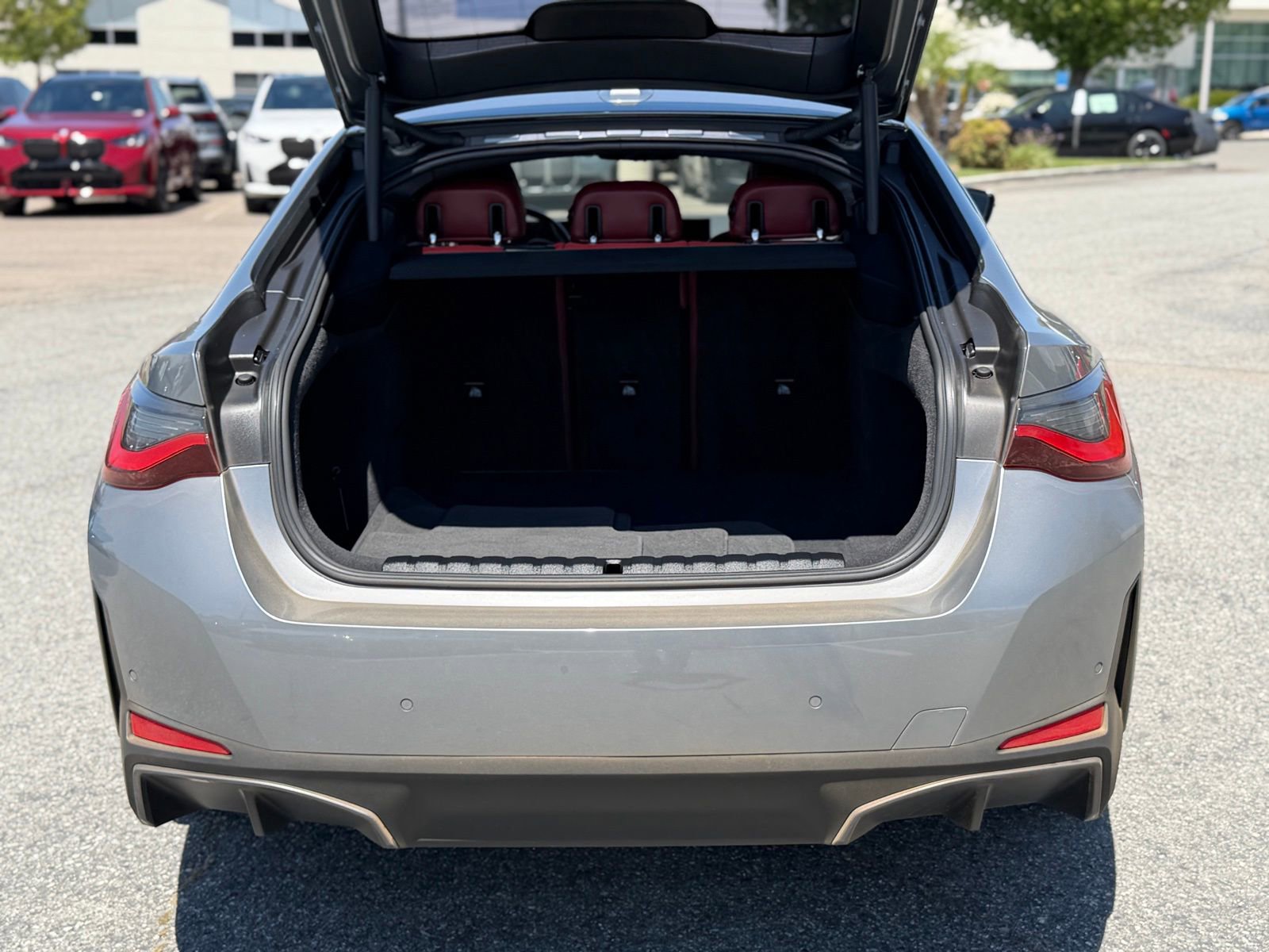 Certified 2024 BMW i4 eDrive40 w/ Convenience Package RWD image 17