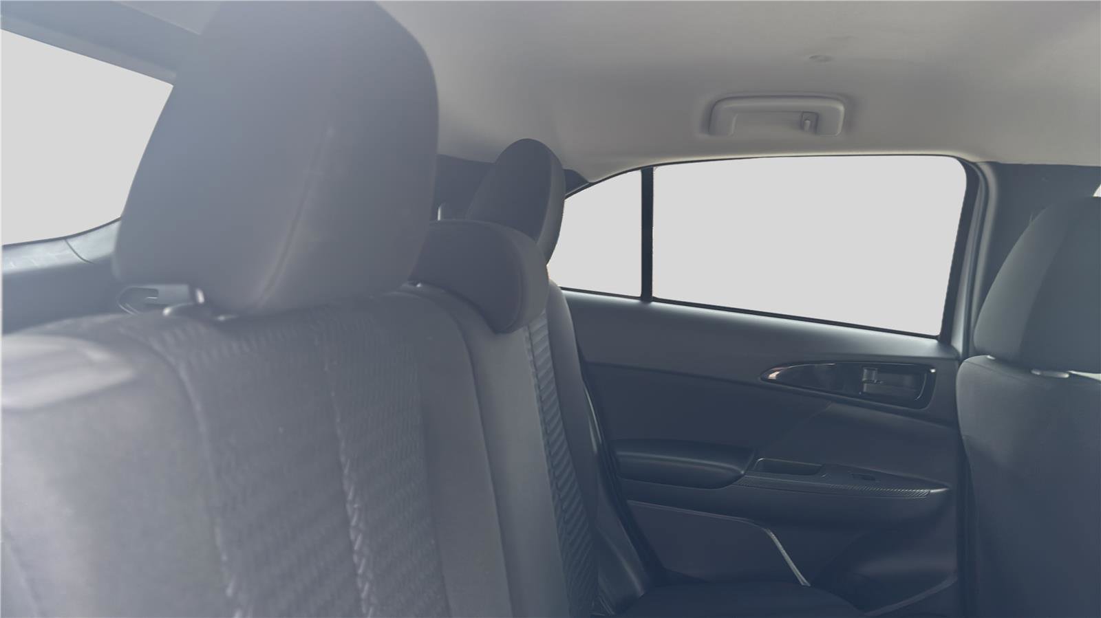 Used 2025 Mitsubishi Eclipse Cross ES image 19