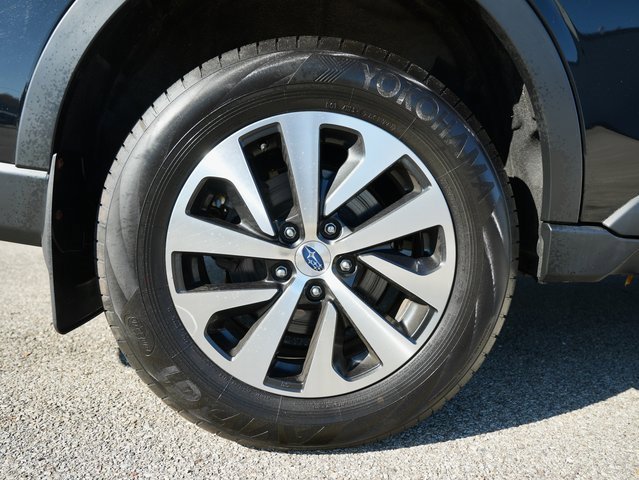 Used 2022 Subaru Outback Premium image 28