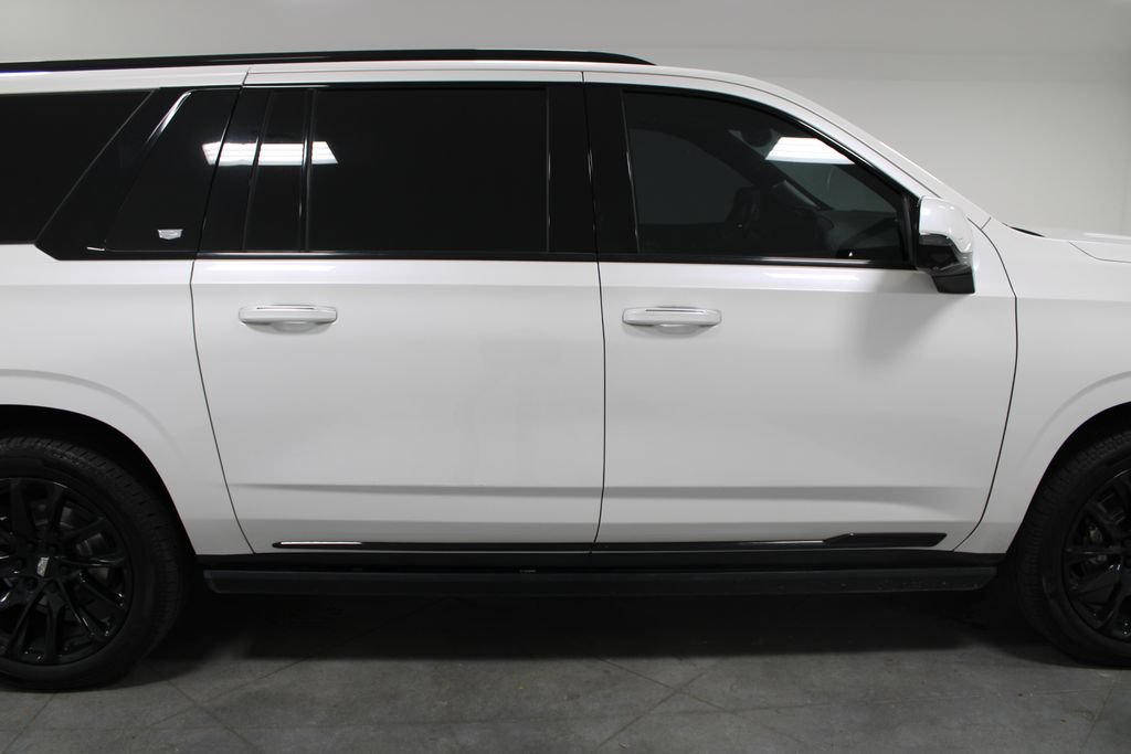 Used 2021 Cadillac Escalade ESV Sport Platinum AWD/4WD image 12
