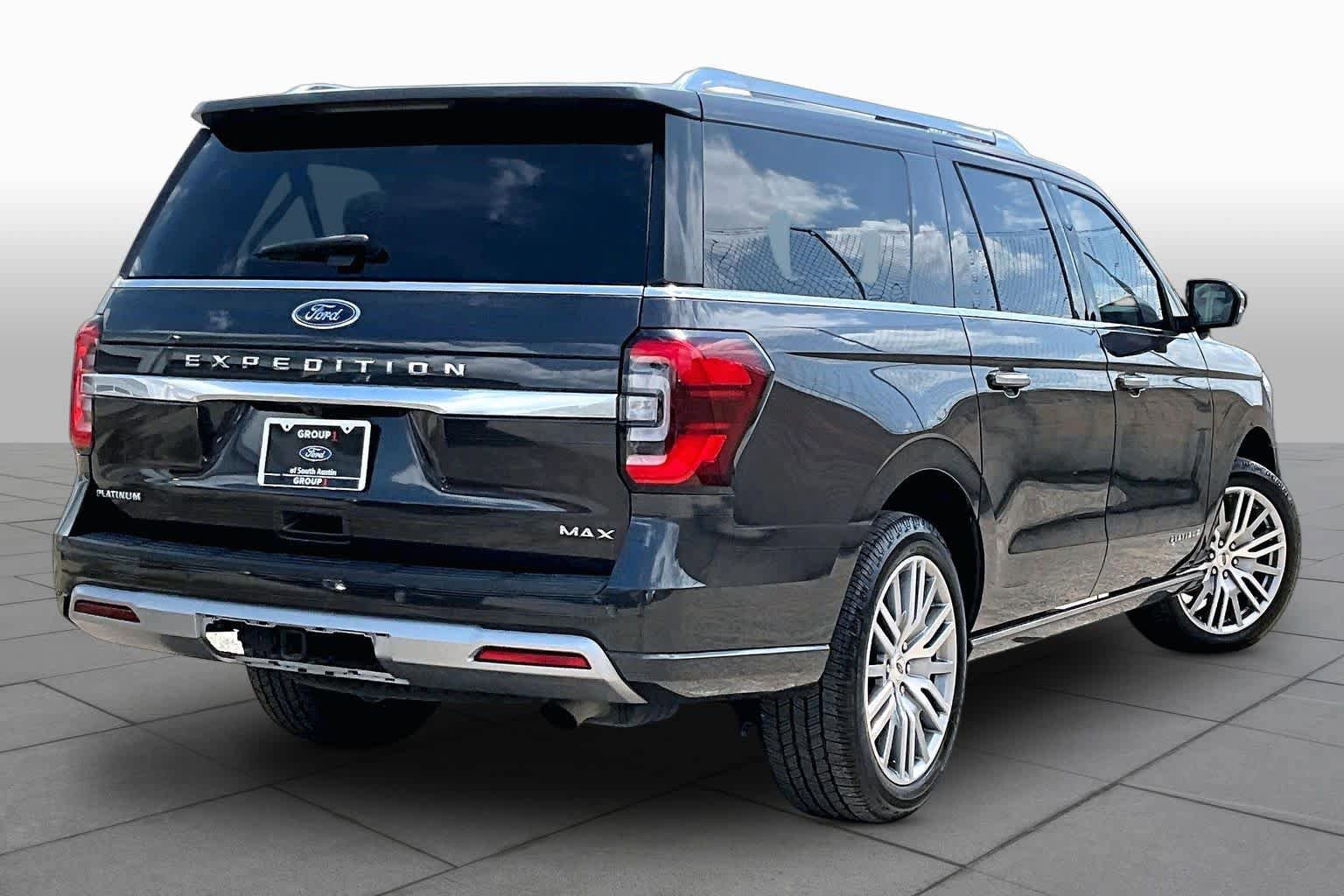 Certified 2022 Ford Expedition Max Platinum AWD/4WD image 8