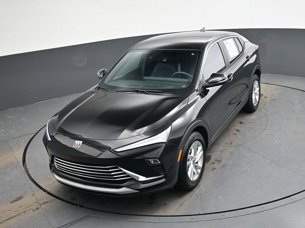 Used 2025 Buick Envista Preferred w/ Advanced Safety Package image 30