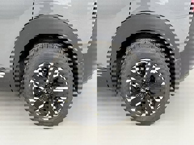 New 2026 Nissan Kicks SV image 9