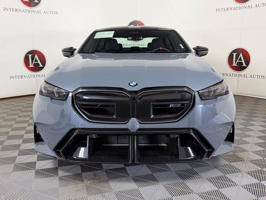 Used 2026 BMW M5 w/ Carbon Package AWD/4WD image 2