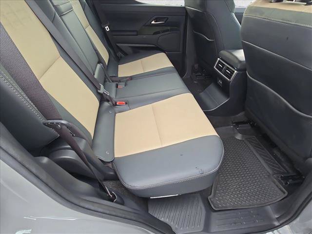 Used 2024 Lexus GX 550 AWD/4WD image 20
