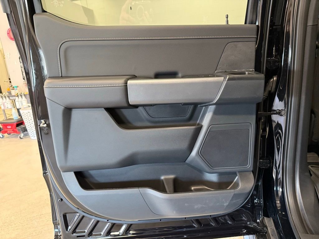 Used 2025 Ford F150 XLT w/ Equipment Group 302A MID image 28