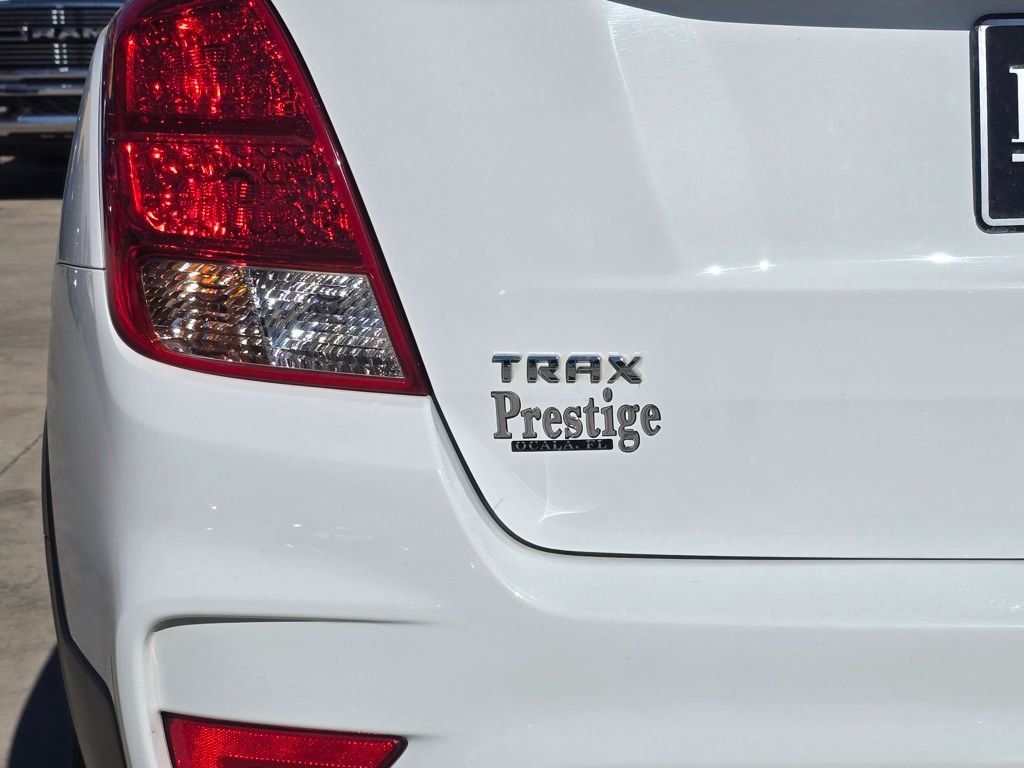 Used 2020 Chevrolet Trax LS image 36