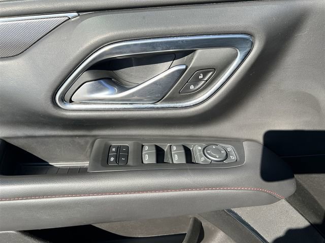 Certified 2022 Chevrolet Suburban RST w/ Sport Performance Package image 20