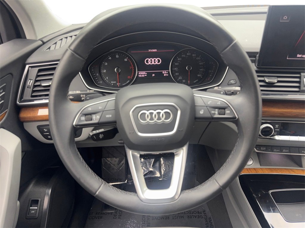 Used 2022 Audi Q5 2.0T Premium w/ Convenience Package image 57