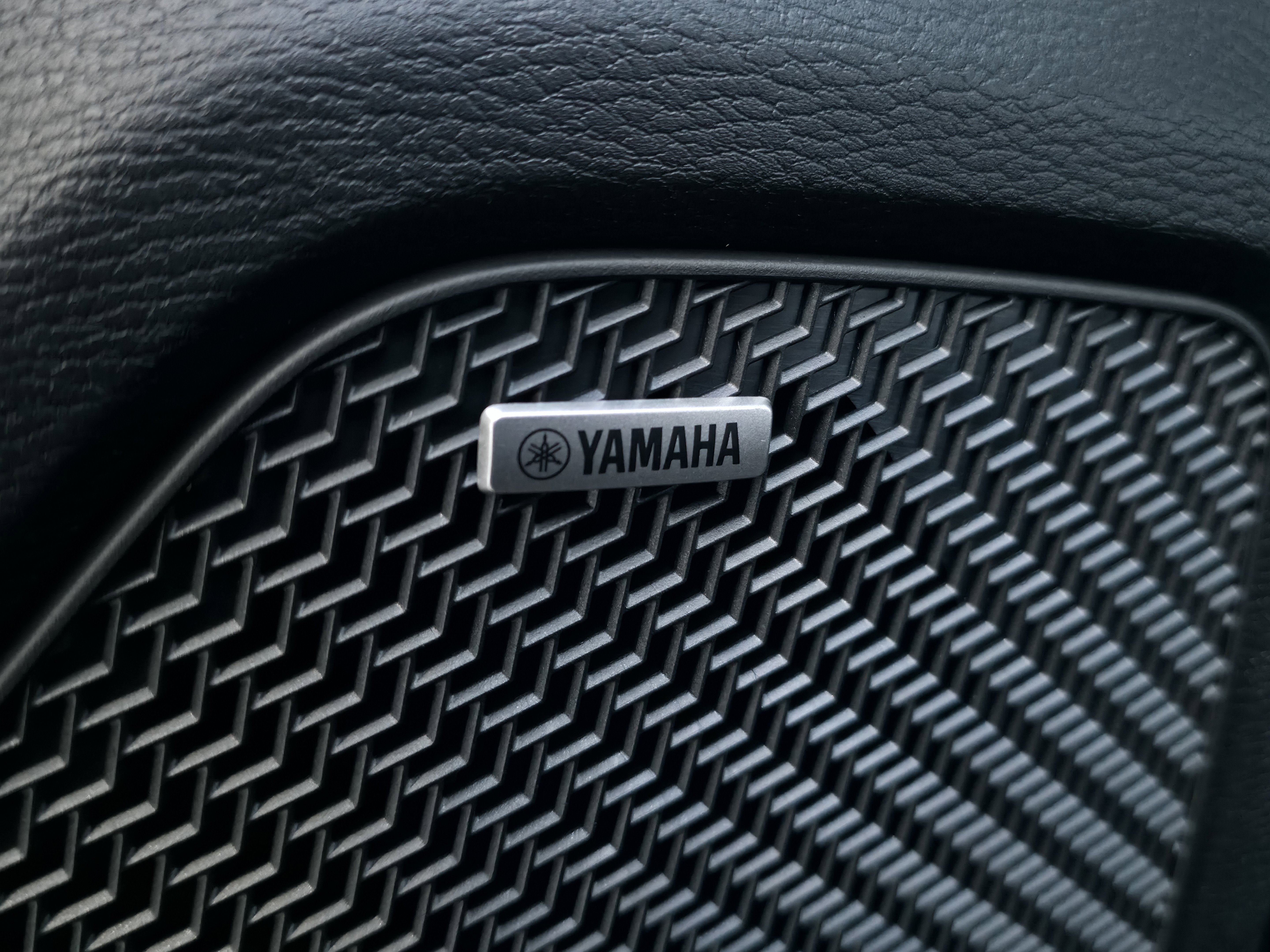 New 2025 Mitsubishi Outlander SE image 9