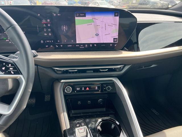 Used 2025 Audi Q5 Premium Plus AWD/4WD image 14