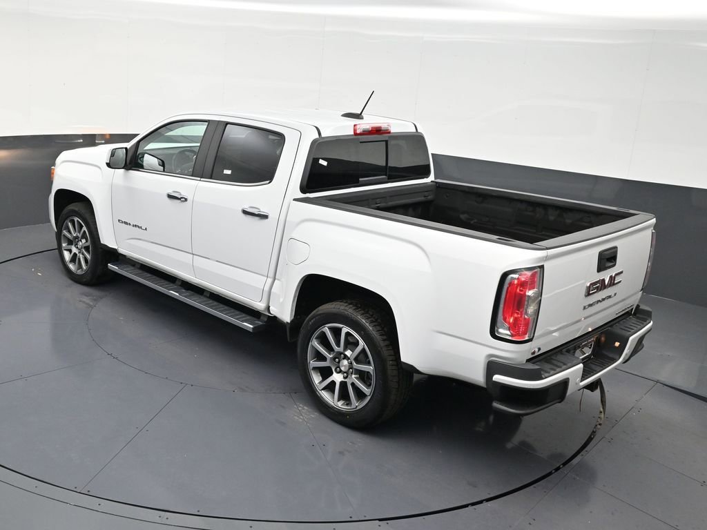 Used 2022 GMC Canyon Denali RWD image 15