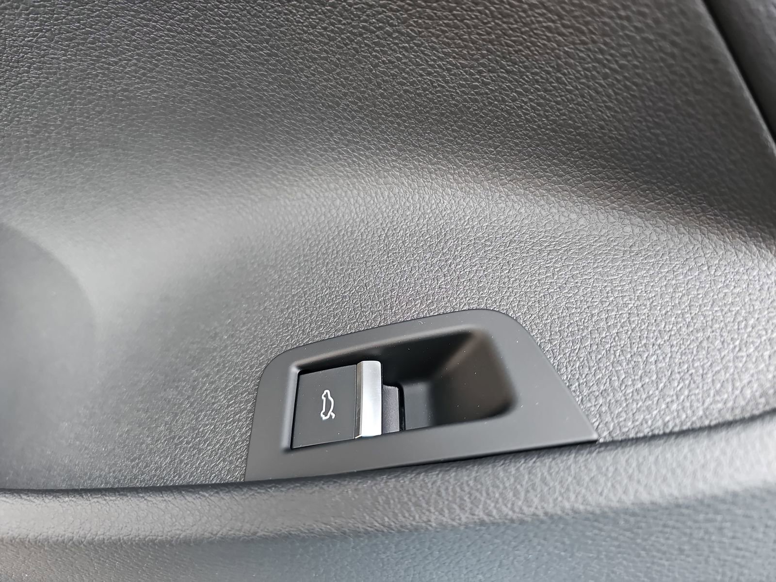 New 2026 Audi Q7 2.0T Premium image 32