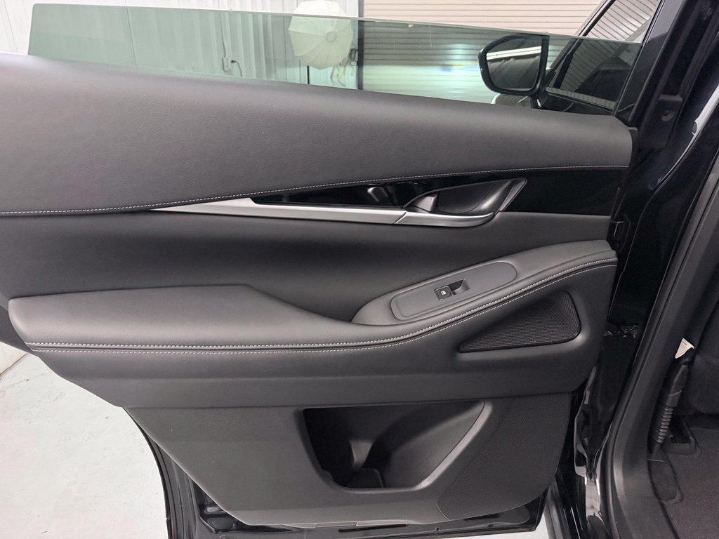 Certified 2024 INFINITI QX60 Pure FWD image 31