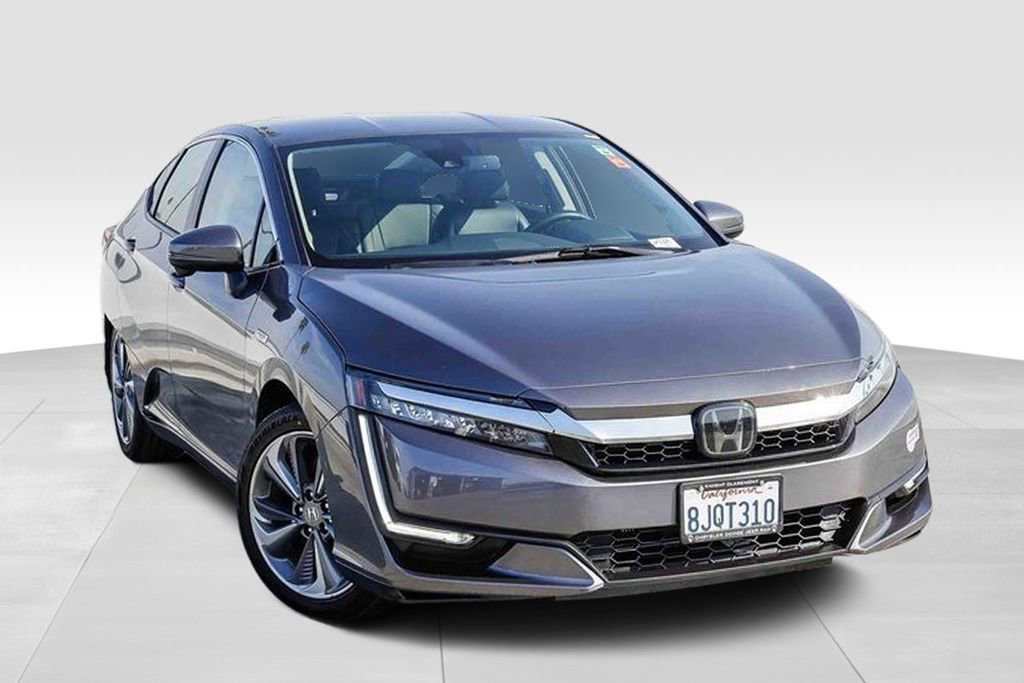 Used 2018 Honda Clarity Touring image 2
