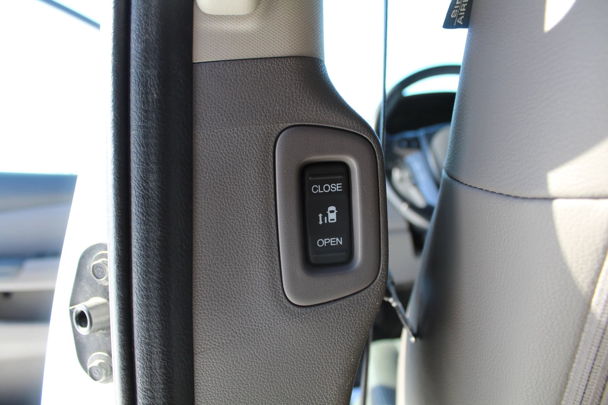 Used 2012 Honda Odyssey EX-L image 26