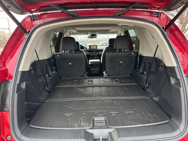 Certified 2025 Honda Pilot Touring image 9