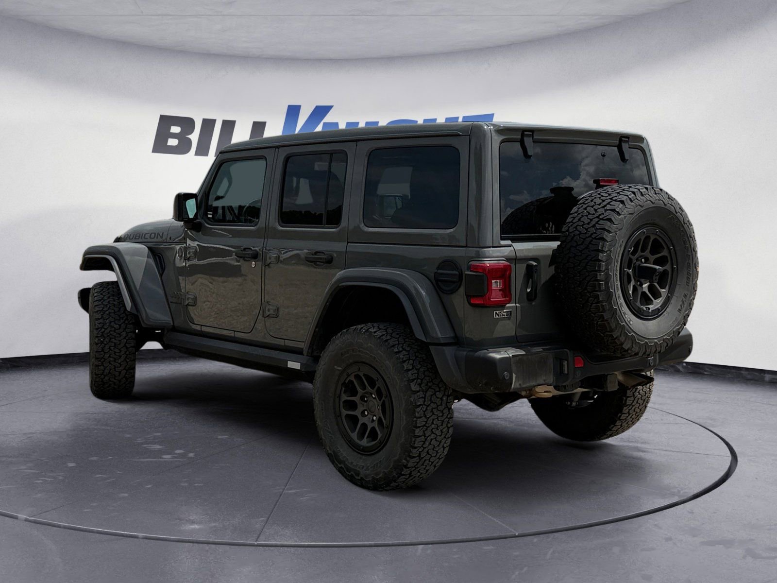 Used 2023 Jeep Wrangler Unlimited Rubicon 392 w/ Xtreme Recon 35" Tire Package AWD/4WD image 3