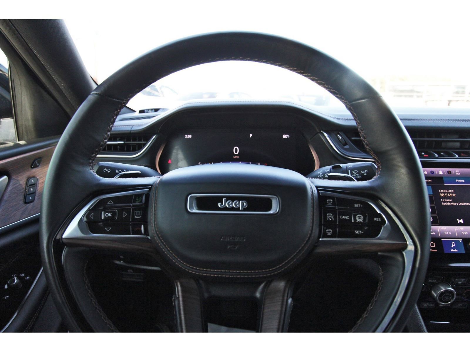 Used 2023 Jeep Grand Cherokee Summit w/ Adv Protech Group IV image 16