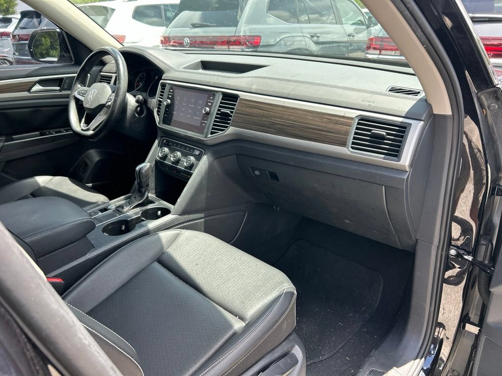 Used 2021 Volkswagen Atlas SE w/ Towing Package FWD image 41
