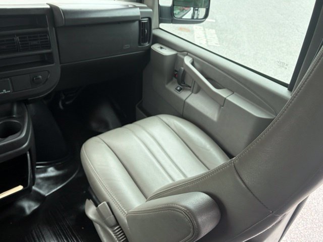 Used 2025 Chevrolet Express 2500 Extended w/ Driver Convenience Package RWD image 33
