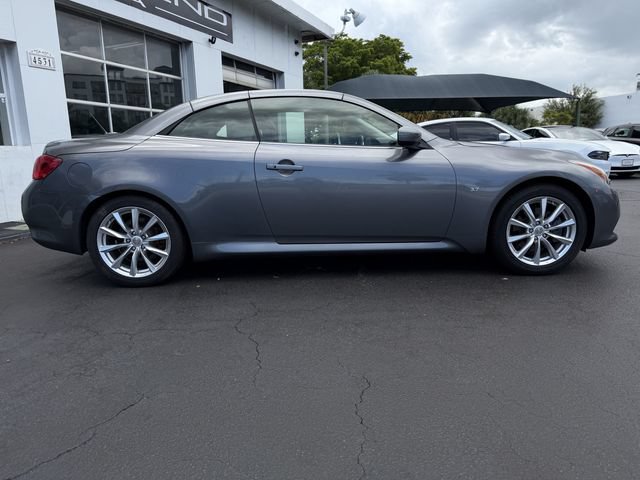 Used 2014 INFINITI Q60 Convertible w/ Premium Package RWD image 7