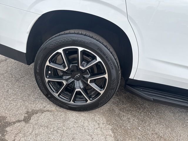 Used 2022 Chevrolet Tahoe RST w/ Luxury Package image 5