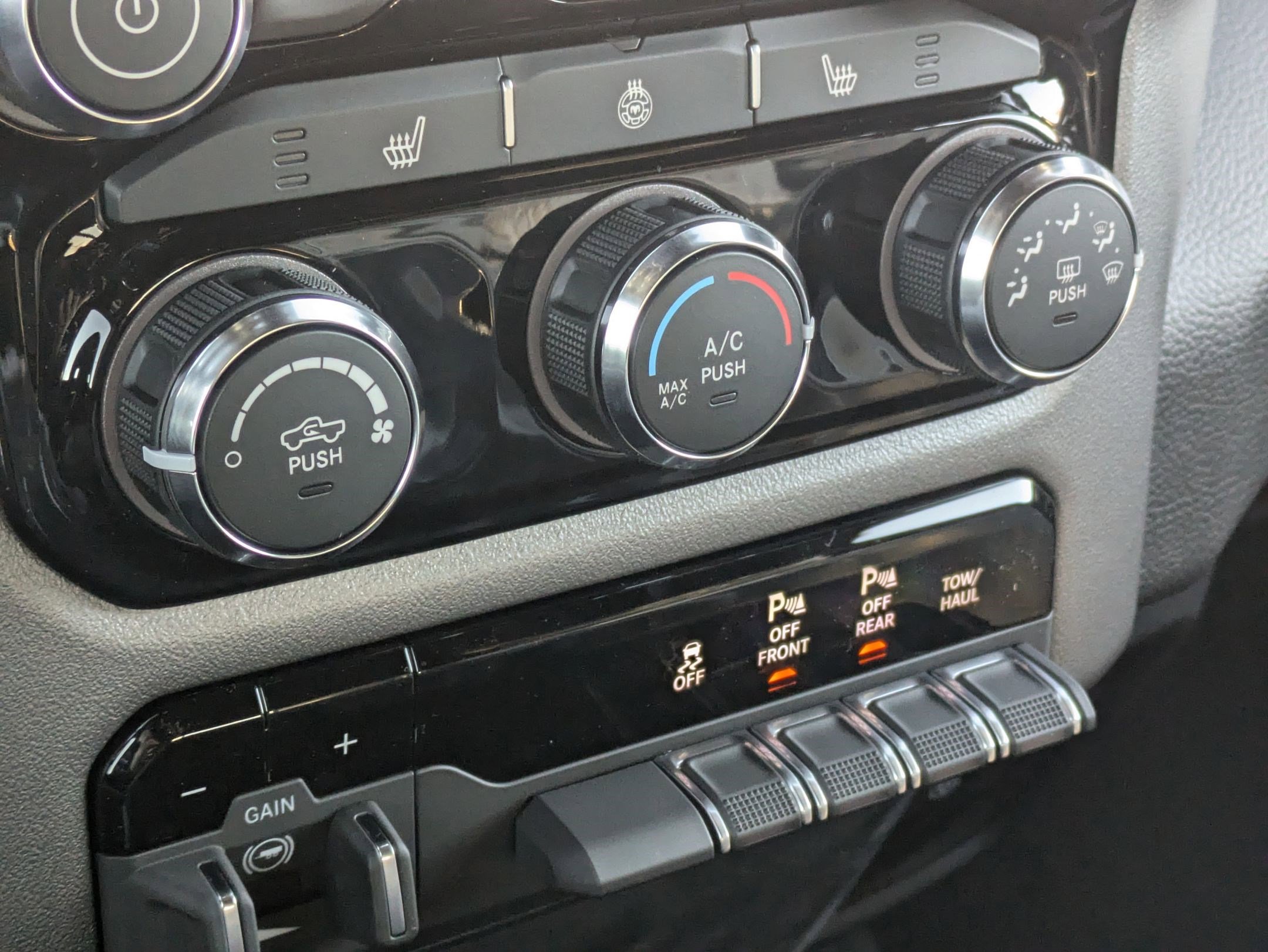 New 2025 RAM 1500 Big Horn image 16