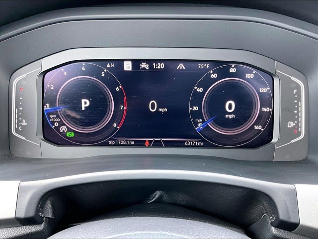 Used 2022 Volkswagen Atlas Cross Sport SEL R-Line AWD/4WD image 22