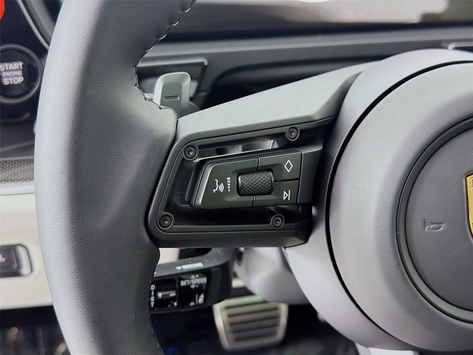 New 2026 Porsche Cayenne S image 11