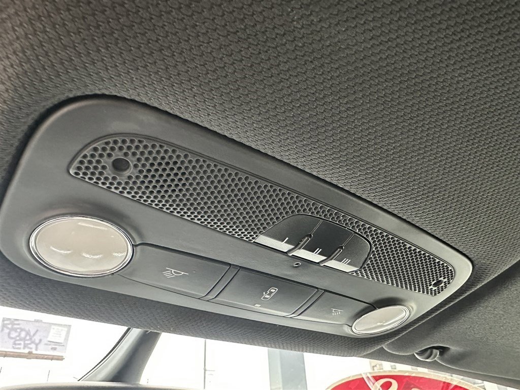 Used 2008 Audi TT 2.0T image 25